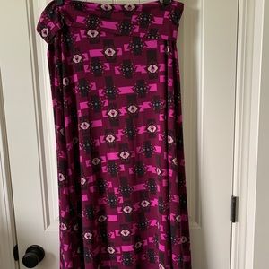 LulaRoe 2XL maxi skirt